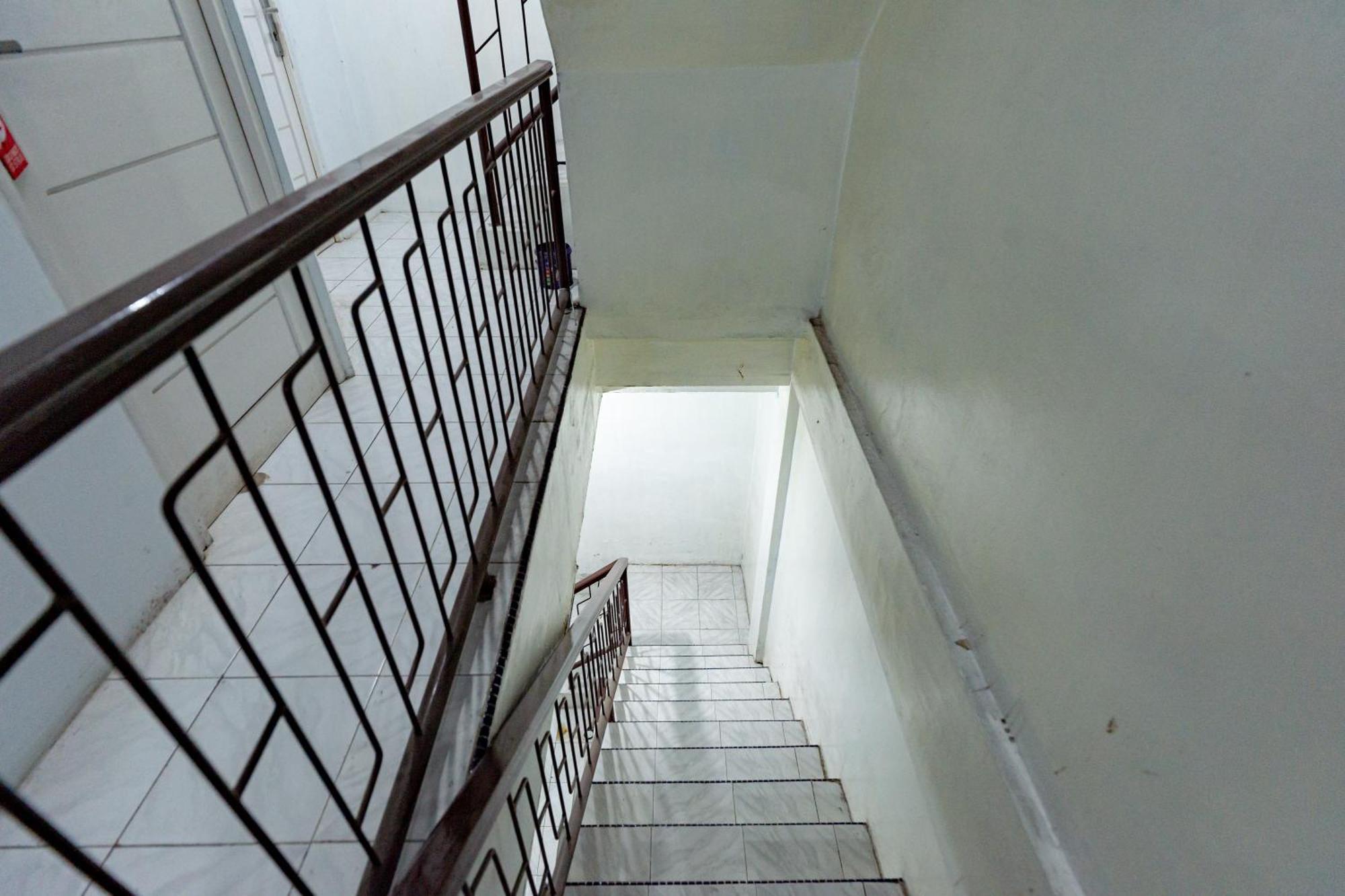 Reddoorz Near Rsud Dr Pringadi Medan 3 Hotel Bagian luar foto