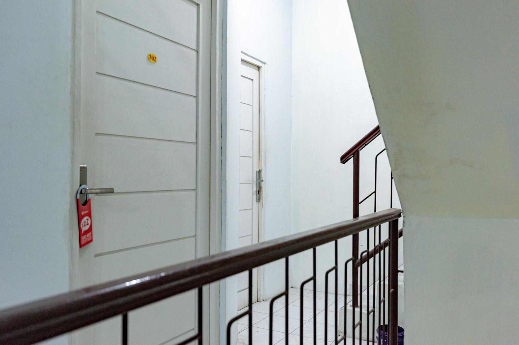 Reddoorz Near Rsud Dr Pringadi Medan 3 Hotel Bagian luar foto