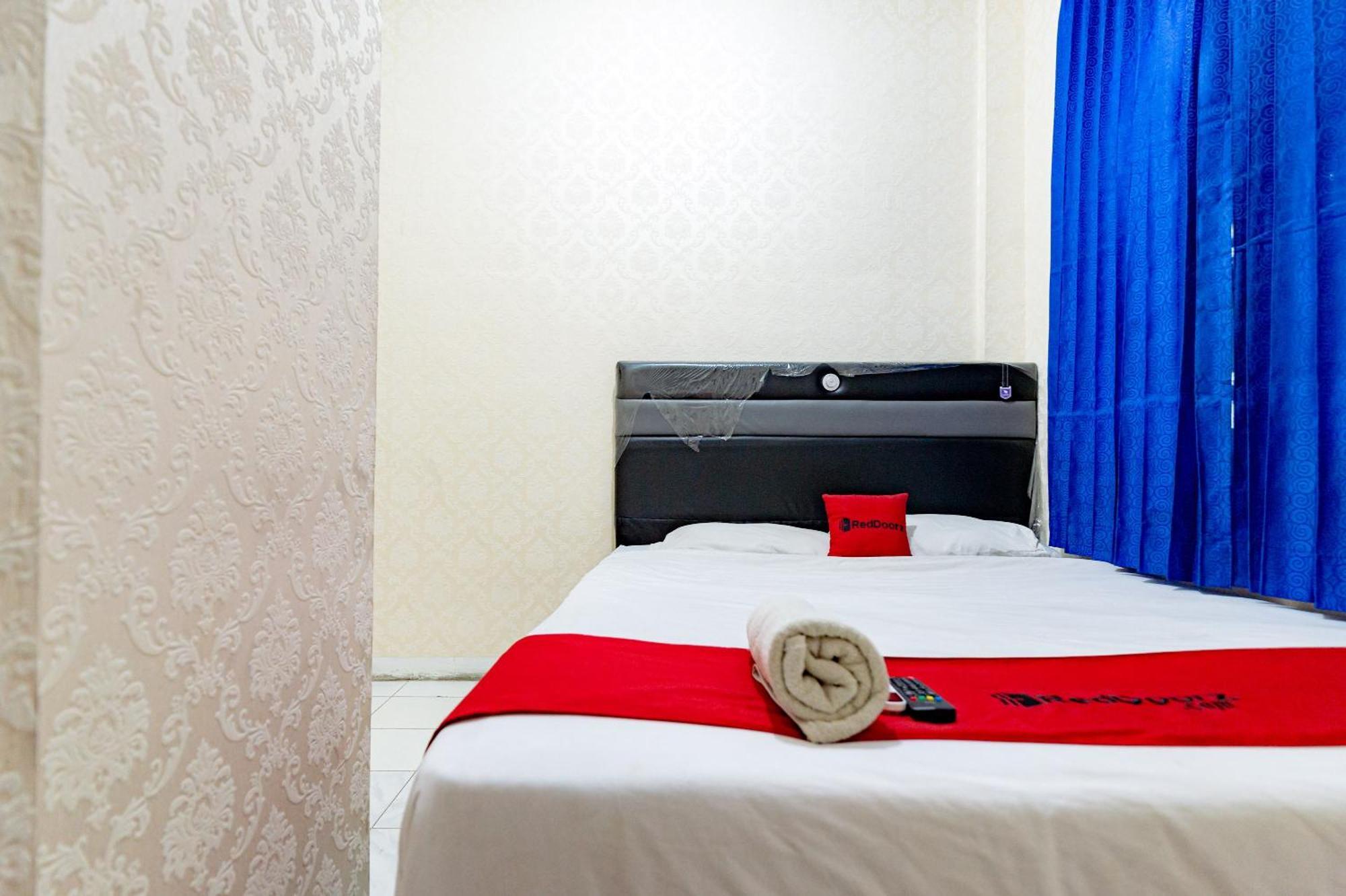 Reddoorz Near Rsud Dr Pringadi Medan 3 Hotel Bagian luar foto