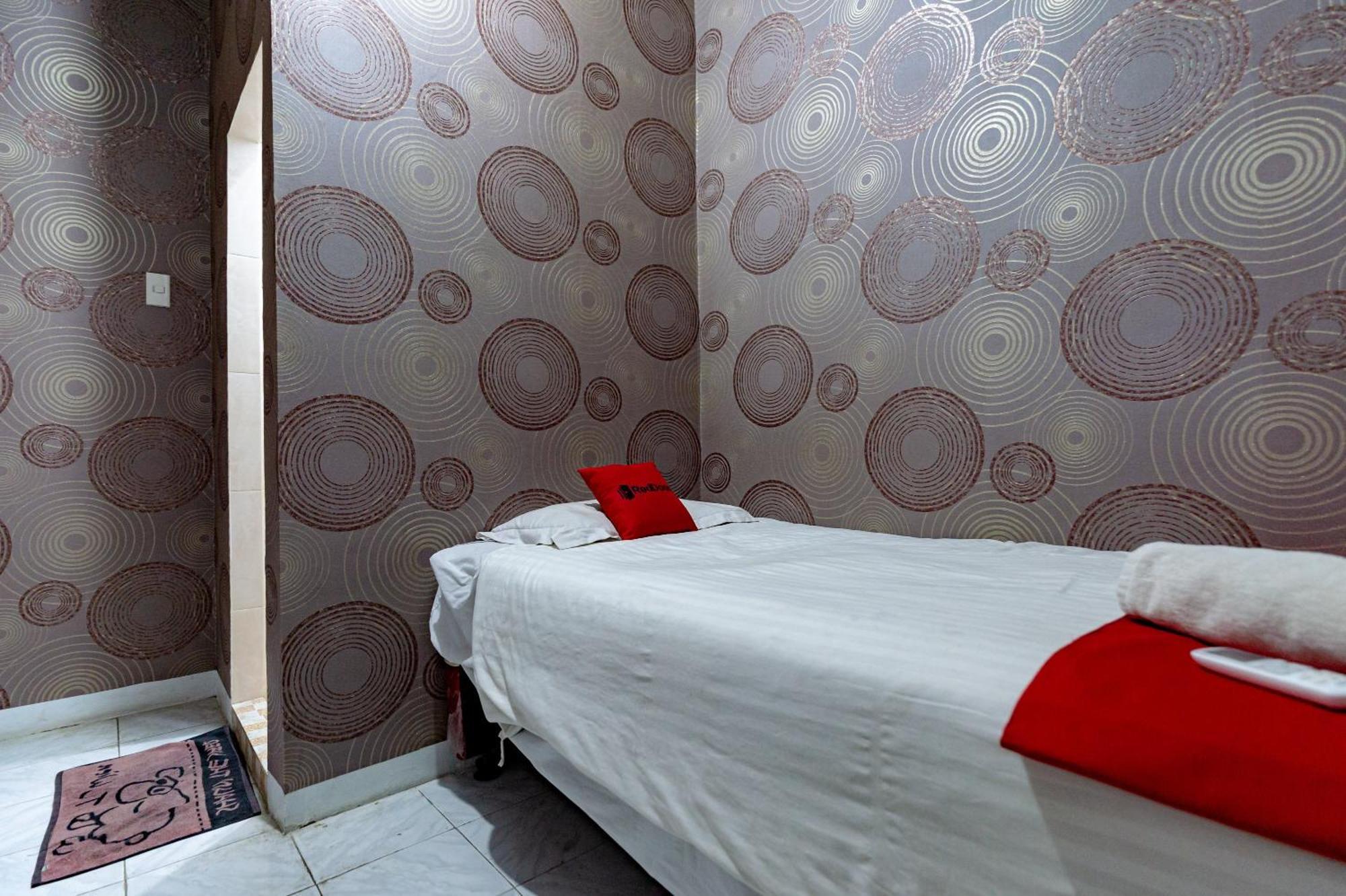 Reddoorz Near Rsud Dr Pringadi Medan 3 Hotel Bagian luar foto